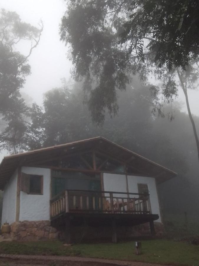 Chale Opucv Villa Goncalves Exterior photo